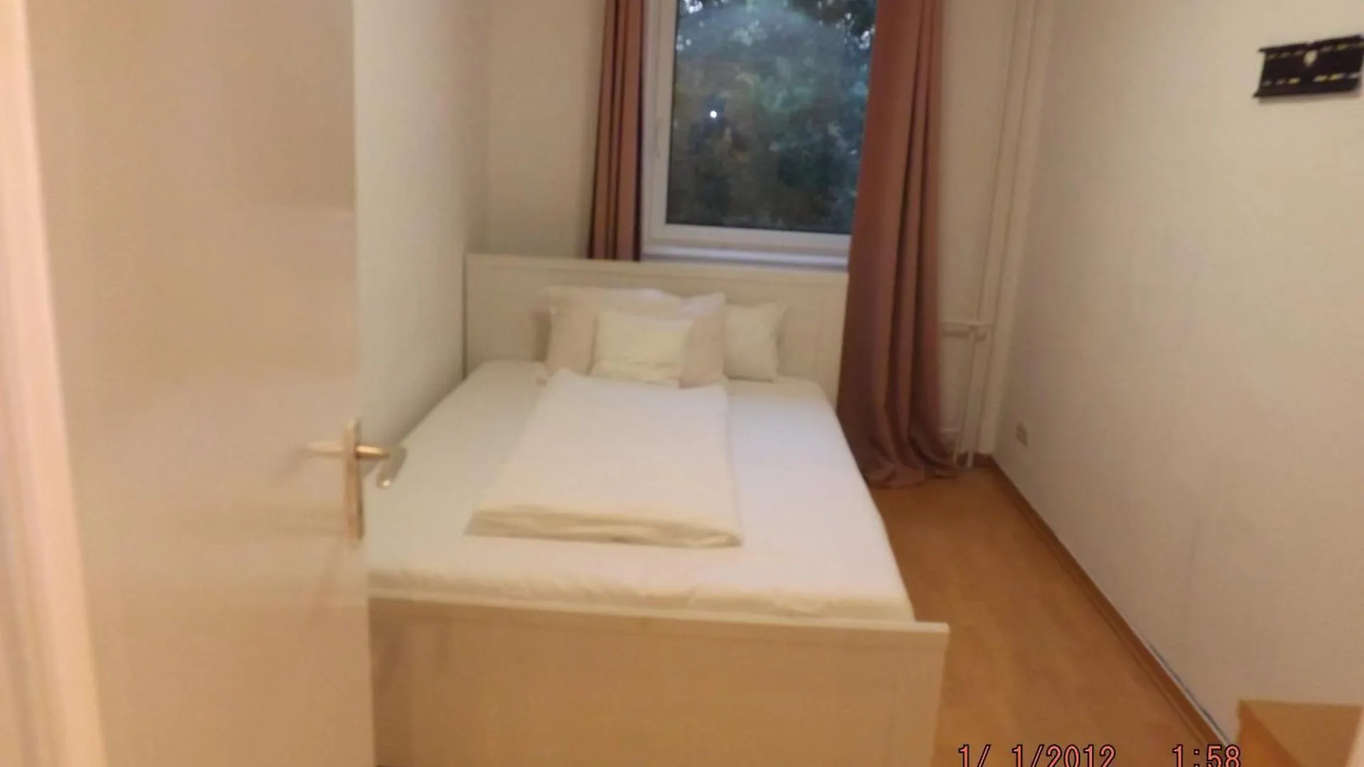 Gme Easyflex Home-1 Berlín 0*,  Německo